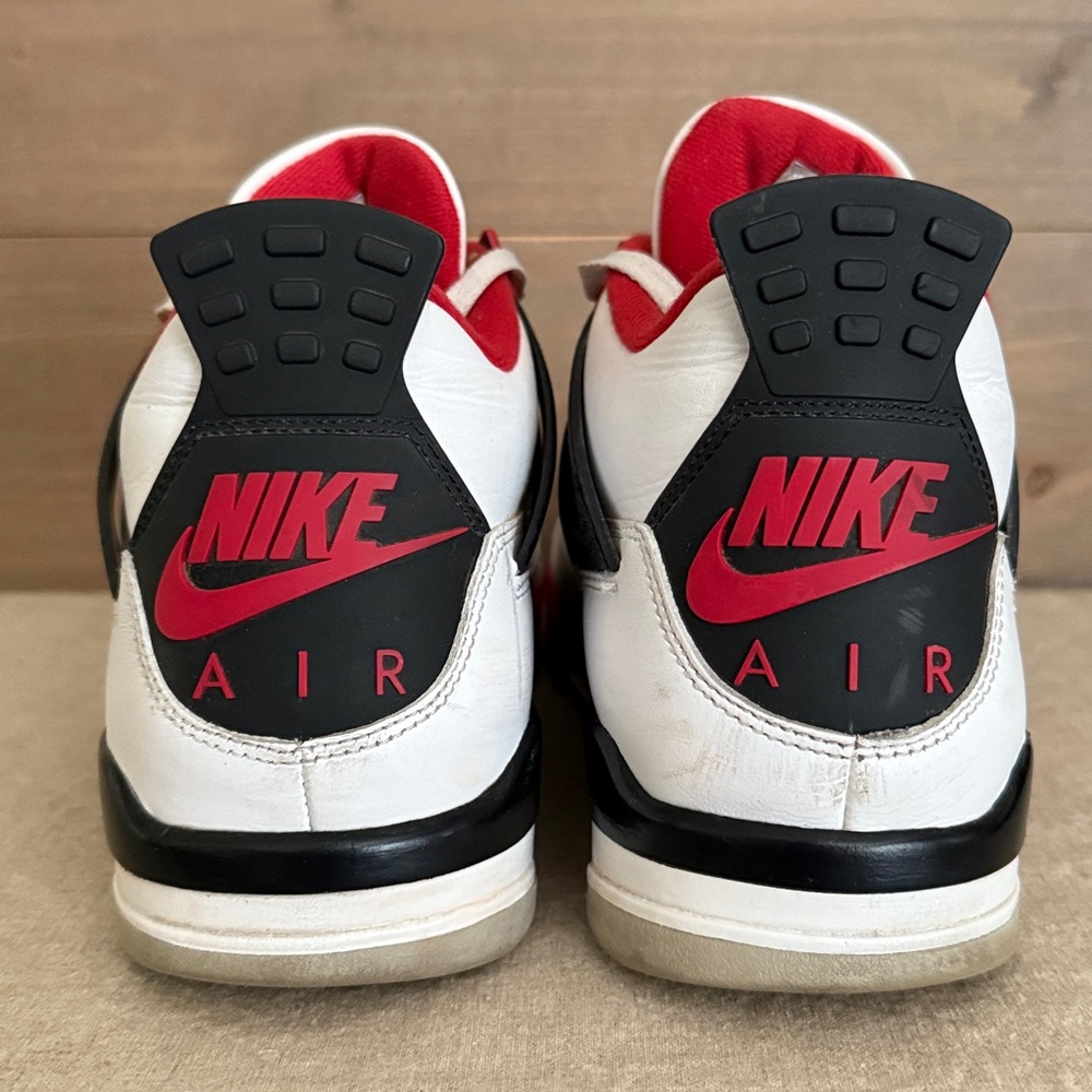 Authentic | 🔥 Fire Red Jordan 4 - Picture 16 of 17
